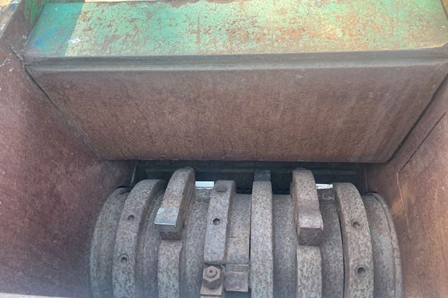 Montgomery Industries 26 Hogs and Wood Grinders